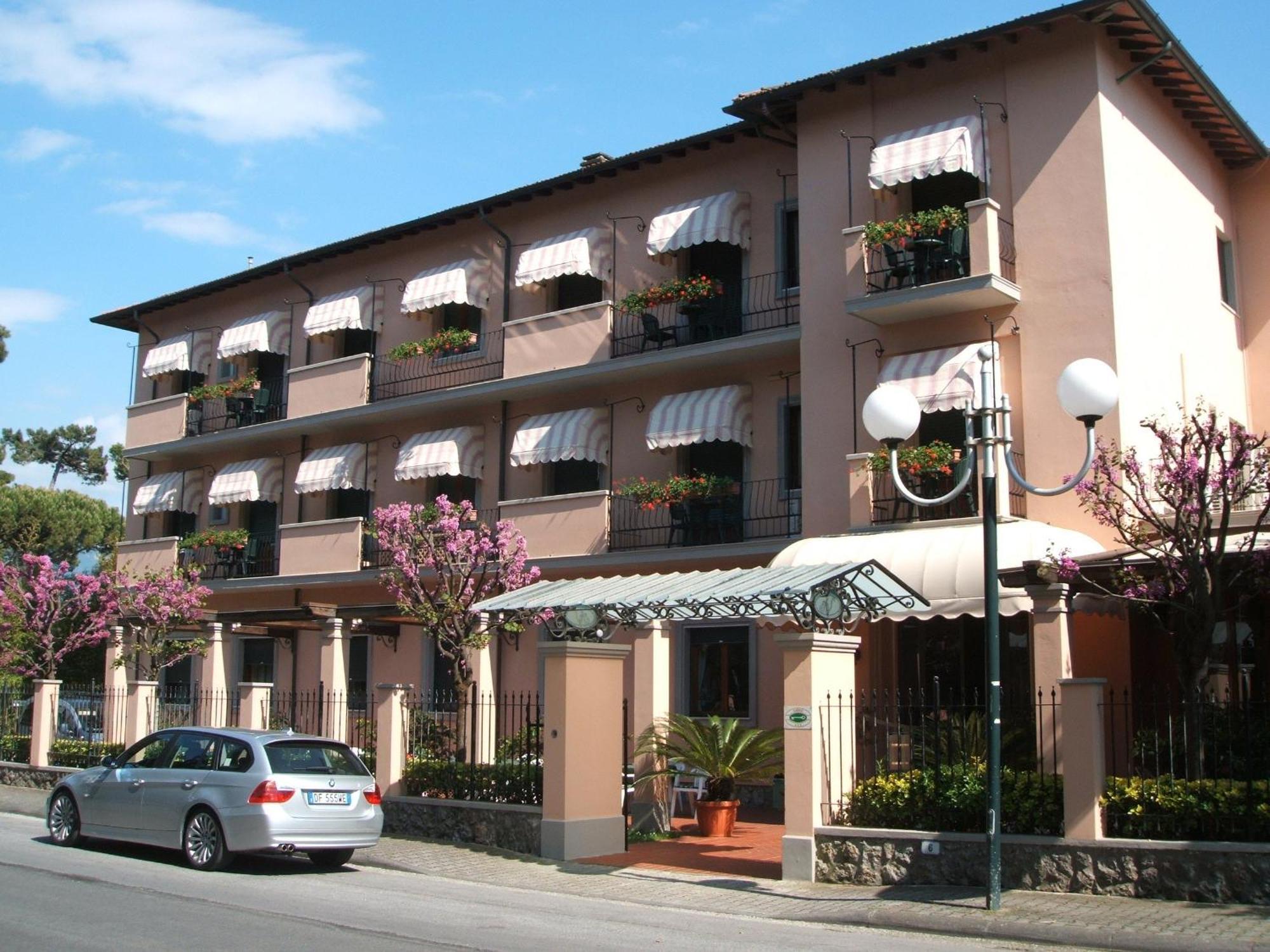Hotel Astor Victoria Forte dei Marmi Exterior foto